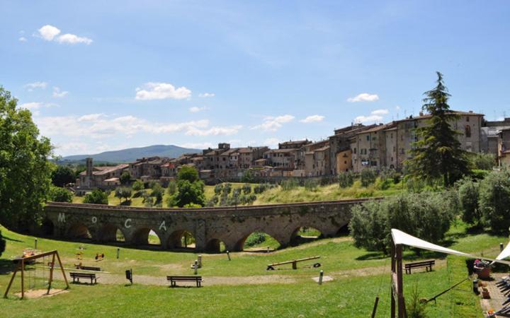 Dietro Le Mura กอลเลวัลเดลซา ภายนอก รูปภาพ